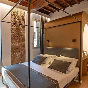 ora-acanfora-suites.it-romehotels.com/