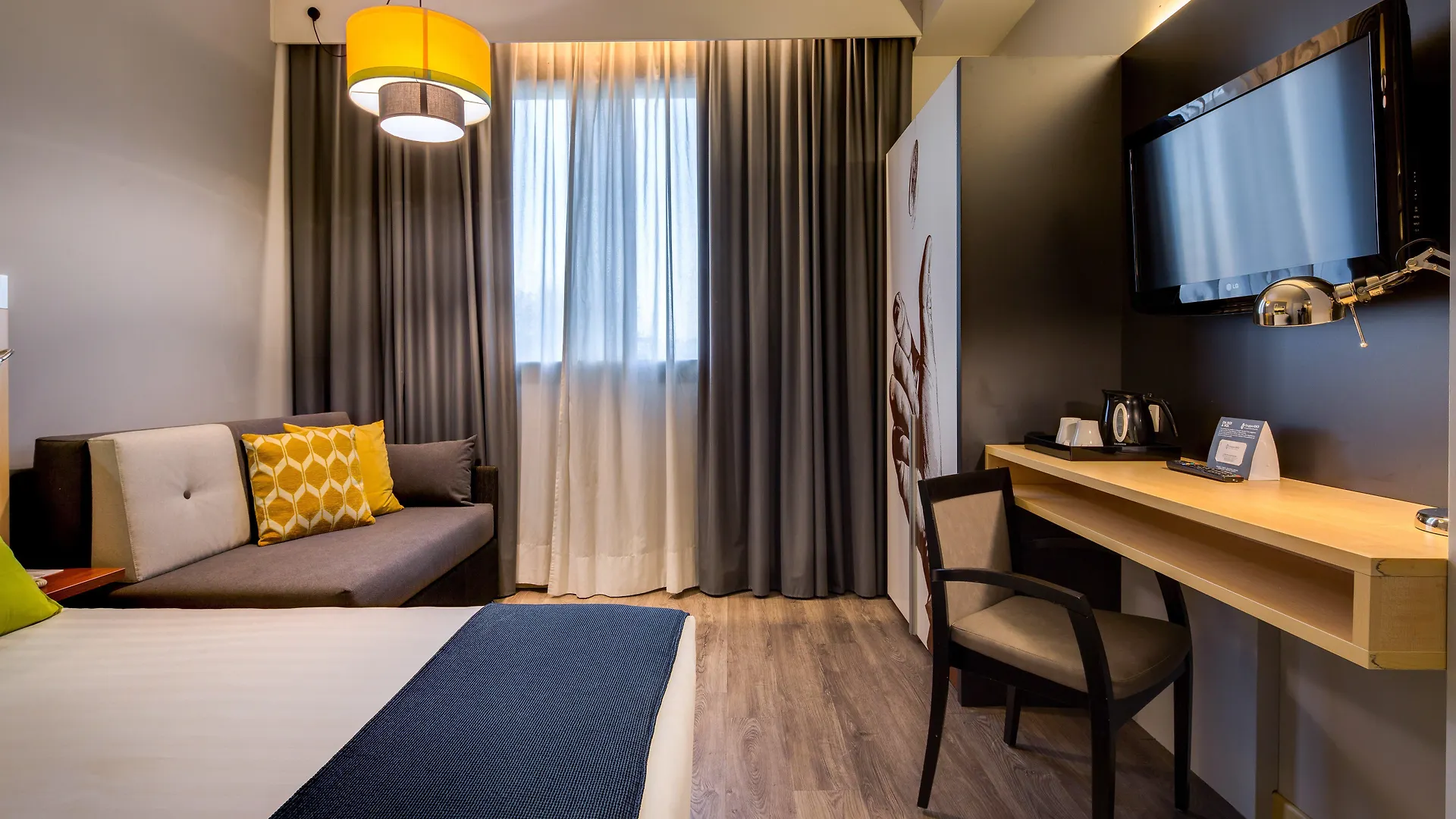 **** Hotel Holiday Inn Bologna - Fiera By Ihg Itálie