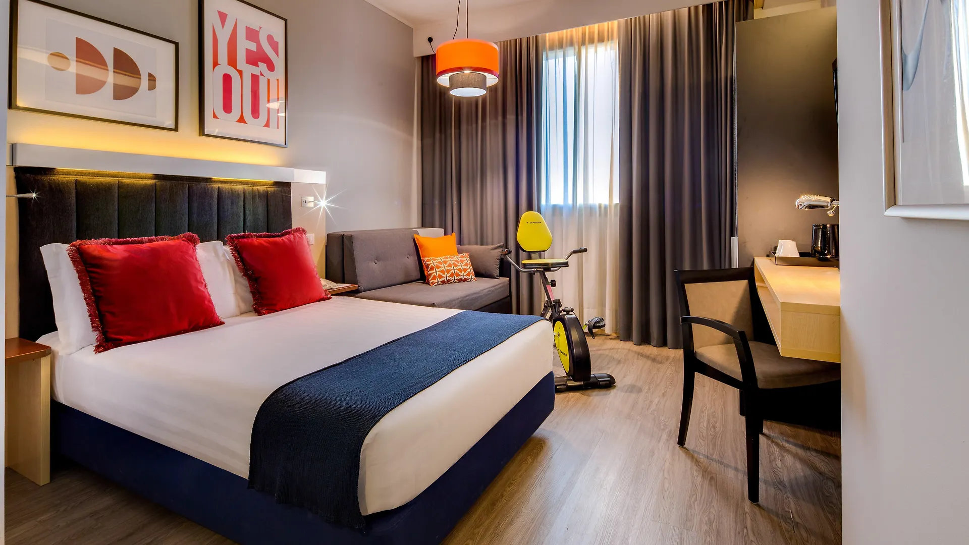Holiday Inn Bologna - Fiera By Ihg 4*,