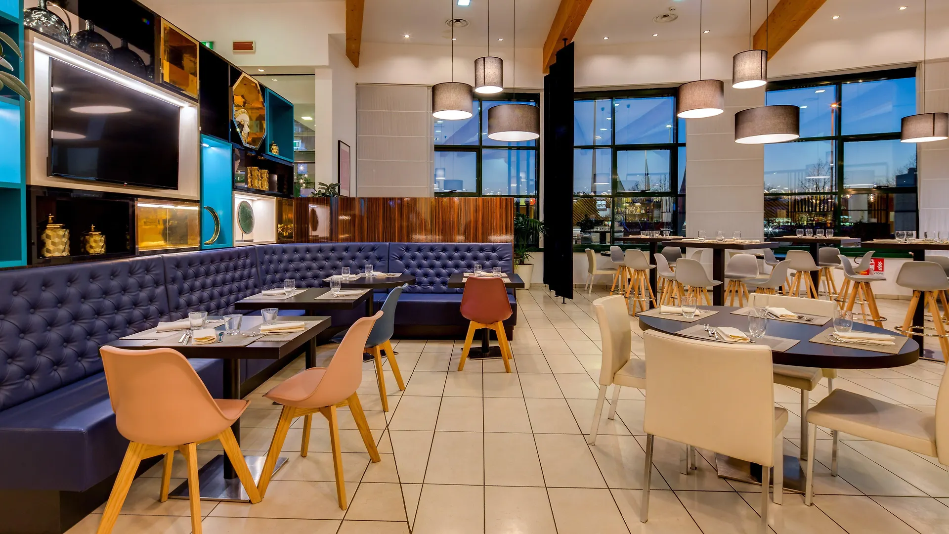 Holiday Inn Bologna - Fiera By Ihg 4*,